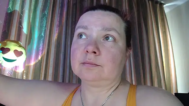 amorelara online show from 05/21/26, 06:42