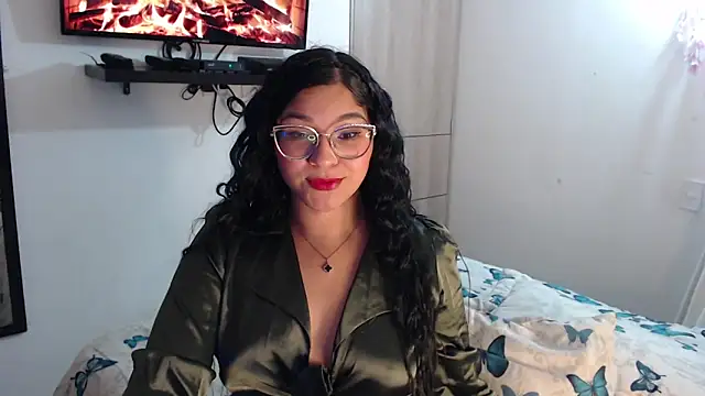 Snapshot of Prins_jazmin chatting on 04/21/26, 02:51 Prins jazmin online show from 04/21/26, 02:51