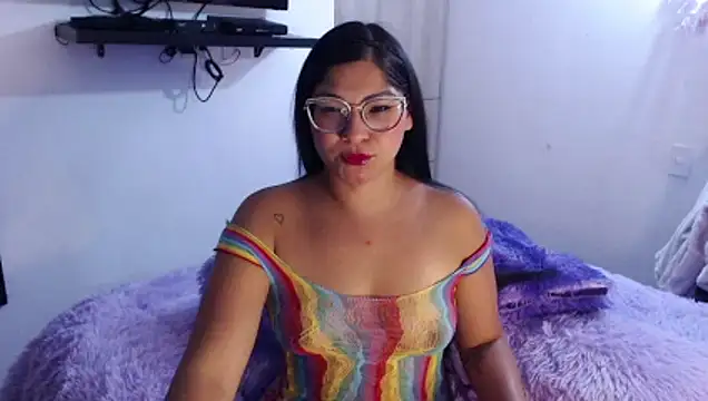 Snapshot of Prins_jazmin chatting on 06/21/26, 05:10 Prins jazmin online show from 06/21/26, 05:10