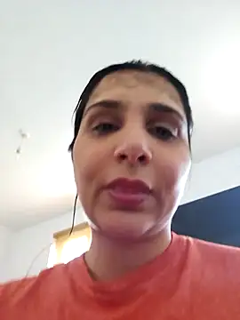 Snapshot of AfghanPrincess chatting on 04/01/26, 03:09 AfghanPrincess online show from 04/01/26, 03:09