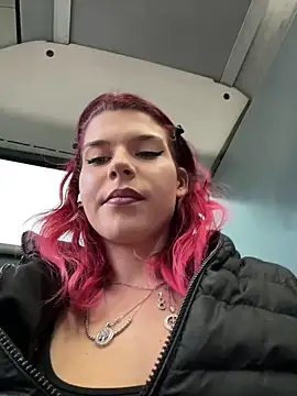 RiriRoseey online show from 12/23/25, 08:45