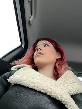 RiriRoseey online show from 03/29/26, 08:03