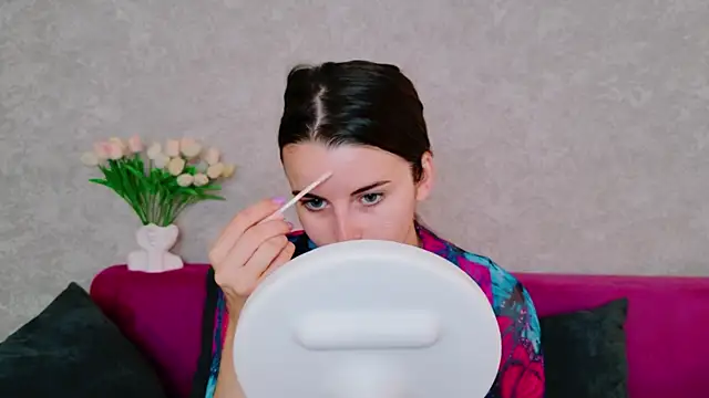 Miss Arwen online show from 09/12/25, 03:17