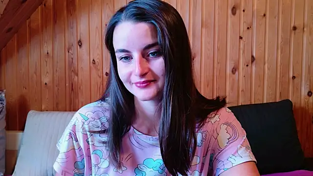 Snapshot of Miss_Arwen chatting on 04/06/26, 03:04 Miss Arwen online show from 04/06/26, 03:04