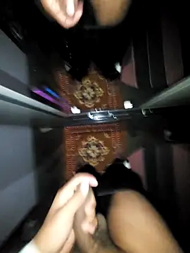 Snapshot of studboy1111 chatting on 01/11/26, 06:57 studboy1111 online show from 01/11/26, 06:57