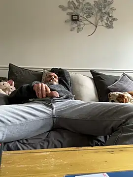 Shyboy817 online show from 10/21/25, 11:11