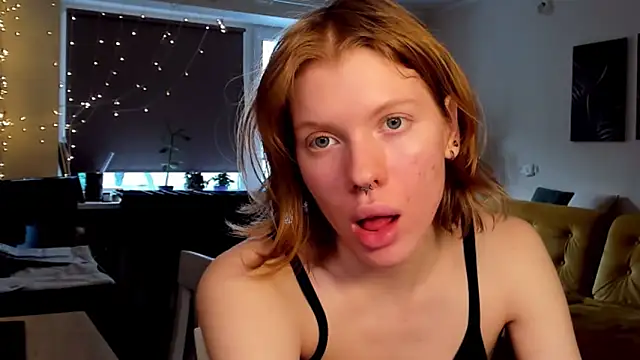 StellaDavis online show from 02/12/25, 12:22