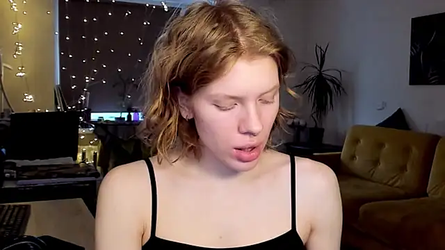 StellaDavis online show from 03/19/25, 01:29