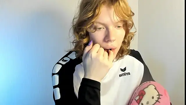 StellaDavis online show from 10/14/25, 08:15