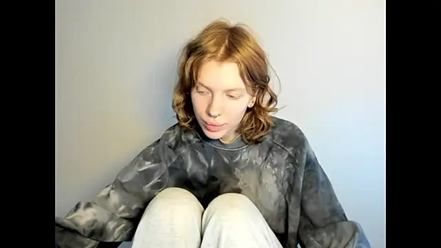 StellaDavis online show from 11/25/25, 08:14