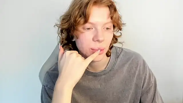 StellaDavis online show from 03/03/26, 09:37