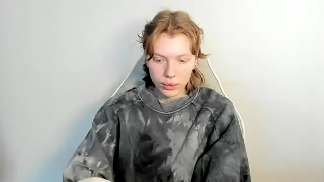 StellaDavis online show from 03/10/26, 08:41