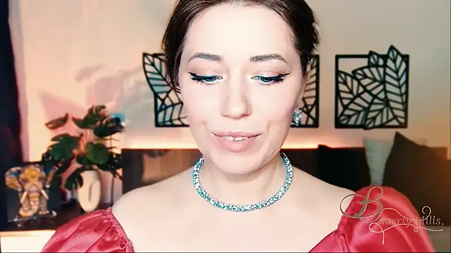 MissBeverlyMills online show from 03/05/25, 09:16