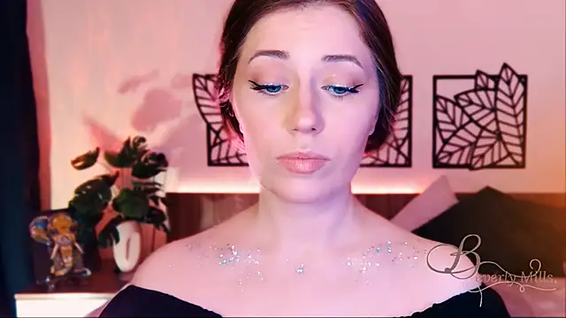 MissBeverlyMills online show from 03/08/25, 12:52