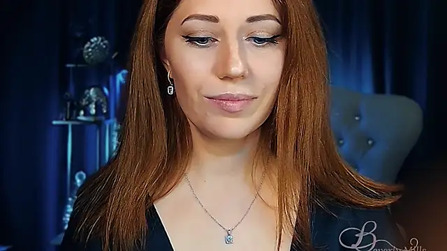 Snapshot of MissBeverlyMills chatting on 04/12/26, 05:34 MissBeverlyMills online show from 04/12/26, 05:34