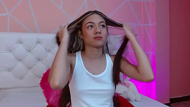 hantonella  online show from 09/12/25, 08:09