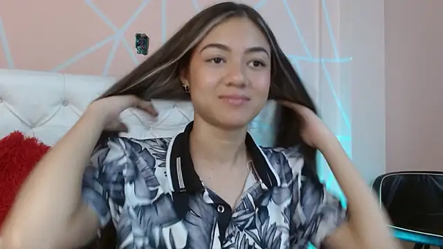 hantonella  online show from 09/16/25, 08:10