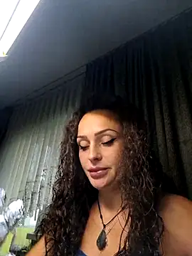 Snapshot of dolcevita002 chatting on 05/12/26, 06:10 dolcevita002 online show from 05/12/26, 06:10