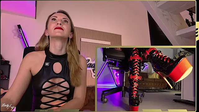 Snapshot of HerrinAnja chatting on 03/24/26, 07:41 HerrinAnja online show from 03/24/26, 07:41