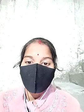 Snapshot of Anushka_Ji chatting on 01/05/25, 07:49 Anushka Ji online show from 01/05/25, 07:49