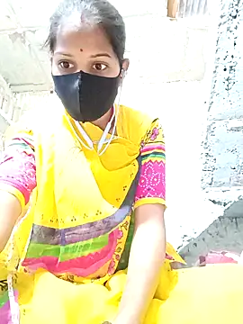 Snapshot of Anushka_Ji chatting on 01/09/25, 09:27 Anushka Ji online show from 01/09/25, 09:27