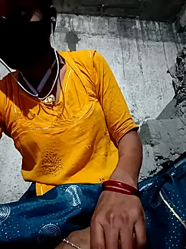 Snapshot of Anushka_Ji chatting on 02/18/25, 04:37 Anushka Ji online show from 02/18/25, 04:37