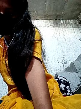 Snapshot of Anushka_Ji chatting on 02/21/25, 03:34 Anushka Ji online show from 02/21/25, 03:34