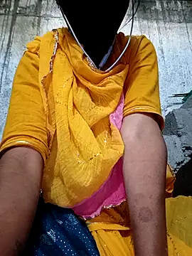 Snapshot of Anushka_Ji chatting on 03/05/25, 03:29 Anushka Ji online show from 03/05/25, 03:29