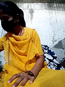 Snapshot of Anushka_Ji chatting on 03/23/25, 06:26 Anushka Ji online show from 03/23/25, 06:26