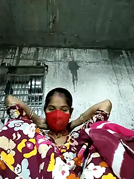 Snapshot of Anushka_Ji chatting on 06/15/26, 02:14 Anushka Ji online show from 06/15/26, 02:14