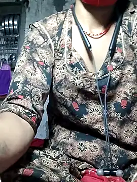 Snapshot of Anushka_Ji chatting on 07/04/26, 03:35 Anushka Ji online show from 07/04/26, 03:35