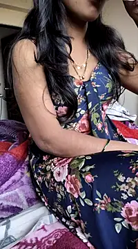 Snapshot of meri-wali chatting on 02/04/25, 03:11 meri-wali online show from 02/04/25, 03:11