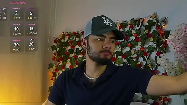 caprywilliams online show from 12/19/24, 12:56