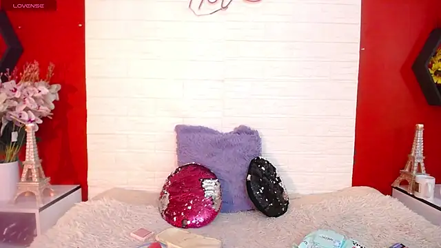  poison sweet online show from 11/14/25, 08:07