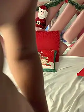 Tamara Lubezkii online show from 12/08/24, 08:04