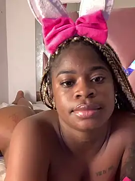 Tamara Lubezkii online show from 02/01/25, 07:55