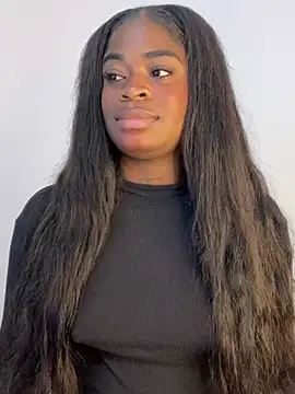 Tamara Lubezkii online show from 03/10/25, 02:50