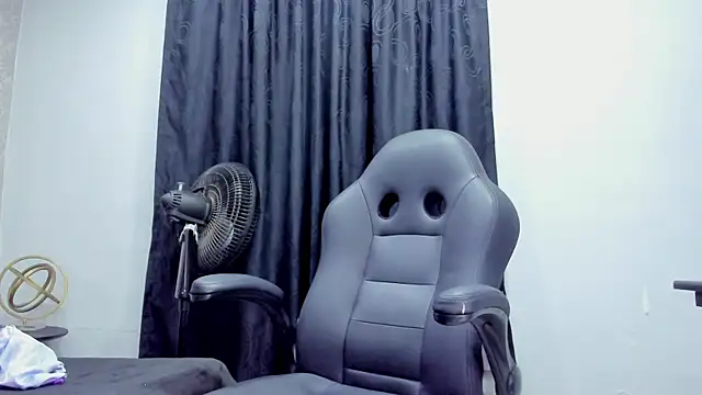 andrew rose  online show from 12/27/24, 05:26