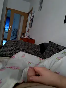 Snapshot of Henryb61 chatting on 01/03/25, 02:30 Henryb61 online show from 01/03/25, 02:30