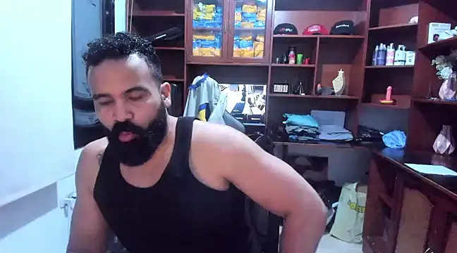 Snapshot of Drako_Argentii chatting on 12/22/24, 03:22 Drako Argentii online show from 12/22/24, 03:22