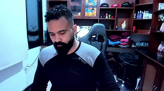 Snapshot of Drako_Argentii chatting on 12/30/24, 11:17 Drako Argentii online show from 12/30/24, 11:17