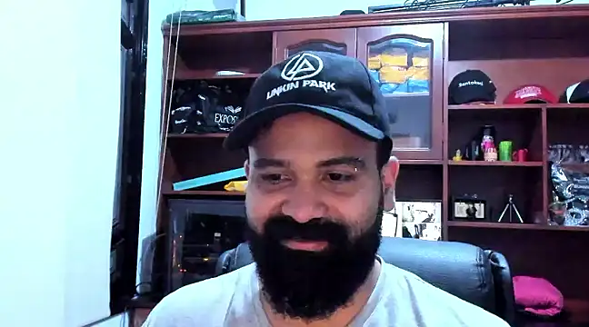 Snapshot of Drako_Argentii chatting on 01/31/25, 12:29 Drako Argentii online show from 01/31/25, 12:29