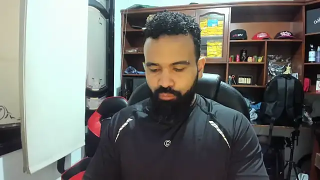 Snapshot of Drako_Argentii chatting on 02/22/25, 12:51 Drako Argentii online show from 02/22/25, 12:51