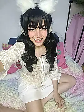 Your-horny-petite online show from 01/16/26, 06:39
