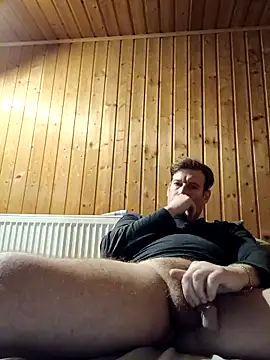 MArciQuarky online show from 02/04/26, 04:57