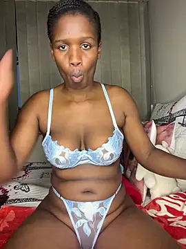 Snapshot of Kinkyy_ chatting on 01/22/25, 03:20 Kinkyy online show from 01/22/25, 03:20