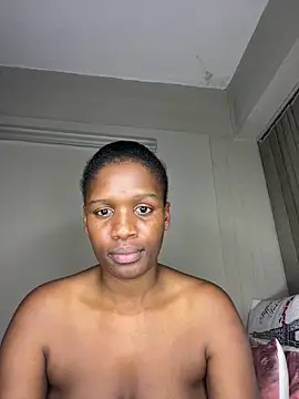 Snapshot of Kinkyy_ chatting on 02/03/25, 01:09 Kinkyy online show from 02/03/25, 01:09