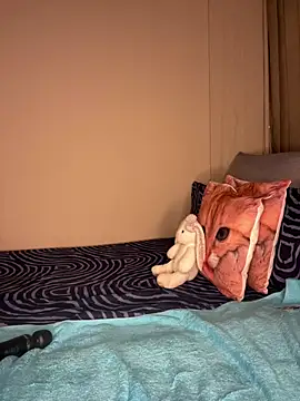 Snapshot of Kinkyy_ chatting on 02/07/25, 03:23 Kinkyy online show from 02/07/25, 03:23