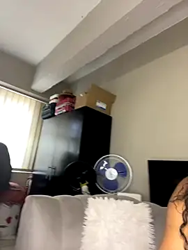 Snapshot of Kinkyy_ chatting on 09/13/25, 08:58 Kinkyy online show from 09/13/25, 08:58