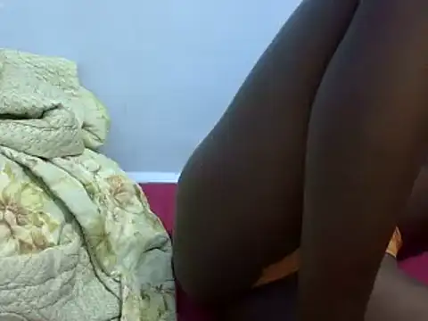 Snapshot of sweet-bery chatting on 02/23/25, 03:29 sweet-bery online show from 02/23/25, 03:29